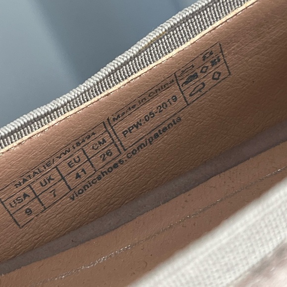 VIONIC | 9 | Suede | Natalie - Picture 9 of 13